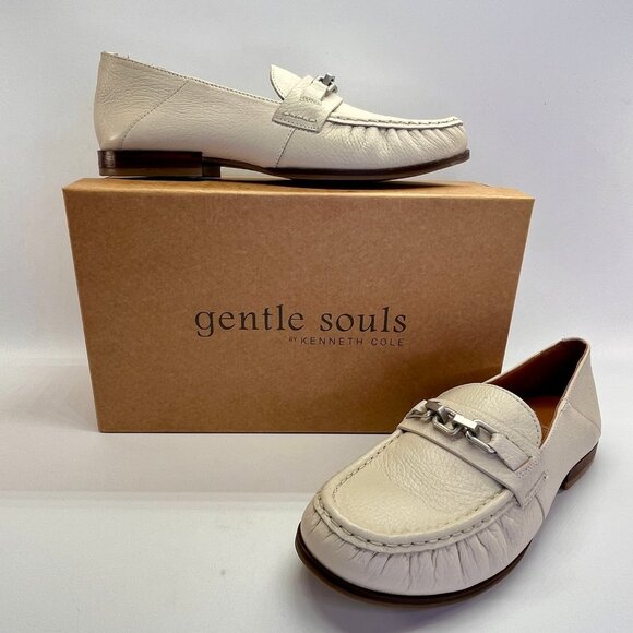 Gentle Souls Janella White Leather Loafers Size 9M Comfort Cushioned Shoe - Picture 1 of 16